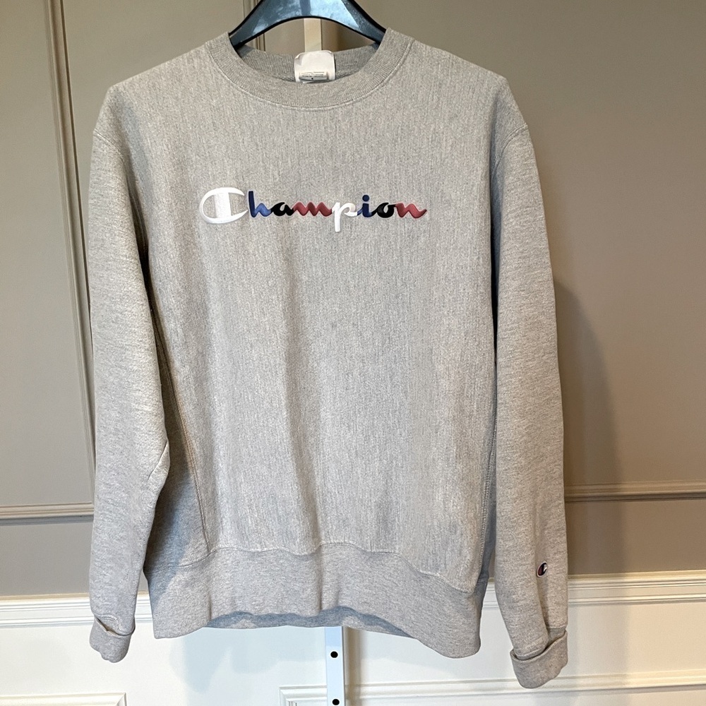 Champion Reverse Weave Crewneck Medium Sweatshirt Embroidered Gray Retro